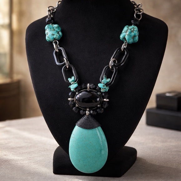 Laura Ashley Jewelry - Laura Ashley Turquoise & Black Statement Teardrop Necklace - Women Jewelry